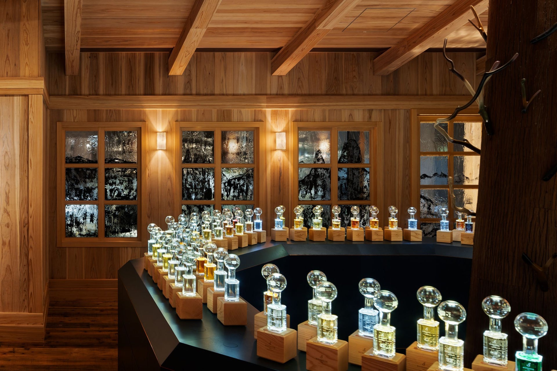 FUEGUIA 1833 Azabudai2